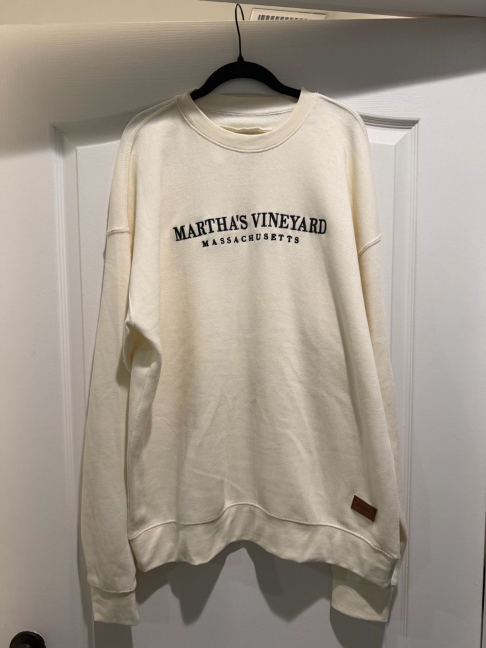 Martha's Vineyard Crewneck Sweater in Cream, Size XL